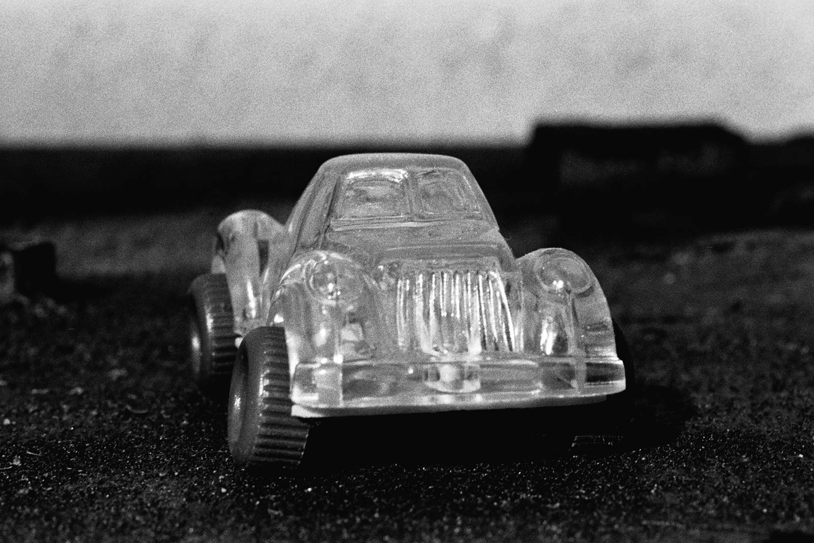 Tracks 55 (bitume-car) f.to cm 90 x 130 e cm 54 x 80